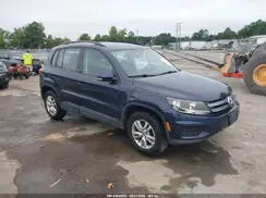 WVGAV7AX5GW563607 2016 VOLKSWAGEN TIGUAN