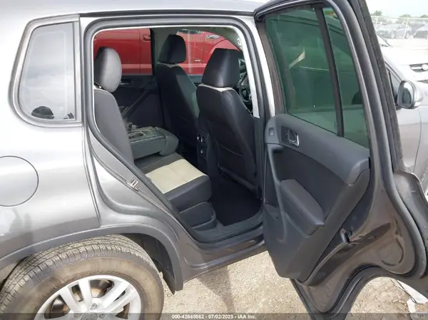 WVGAV7AX5GW598289 2016 VOLKSWAGEN TIGUAN - Image 8