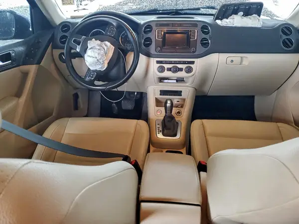 WVGAV7AX5GW602468 2016 VOLKSWAGEN TIGUAN - Image 8