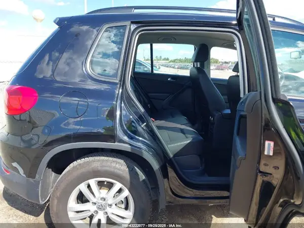 WVGAV7AX5GW607265 2016 VOLKSWAGEN TIGUAN - Image 8