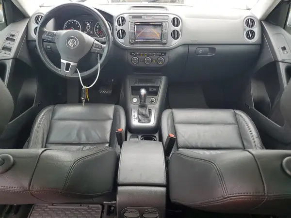 WVGAV7AX5GW615995 2016 VOLKSWAGEN TIGUAN - Image 8