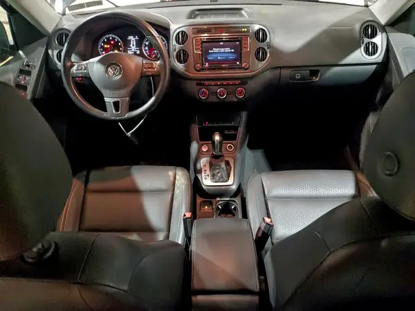 WVGAV7AX5HK008231 2017 VOLKSWAGEN TIGUAN - Image 8