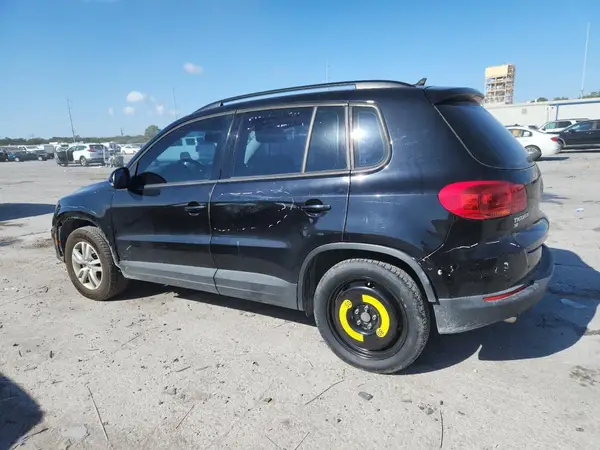 WVGAV7AX5HK014742 2017 VOLKSWAGEN TIGUAN - Image 2