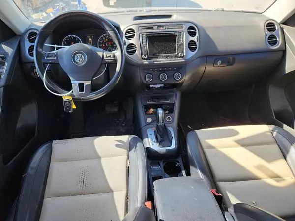 WVGAV7AX5HK014742 2017 VOLKSWAGEN TIGUAN - Image 8