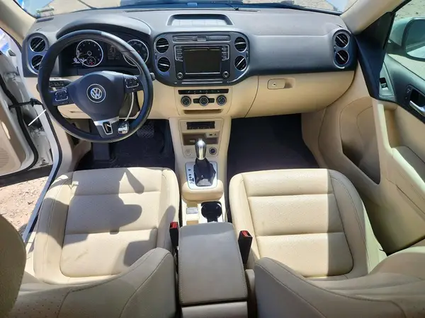 WVGAV7AX5HK026552 2017 VOLKSWAGEN TIGUAN - Image 8