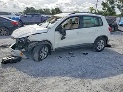 WVGAV7AX5HK034408 2017 VOLKSWAGEN TIGUAN