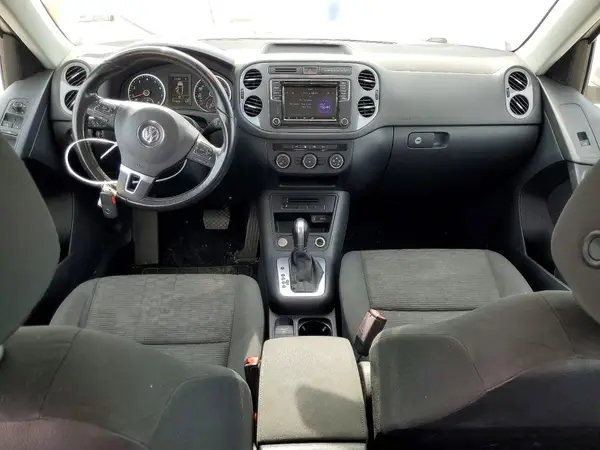 WVGAV7AX5HK042749 2017 VOLKSWAGEN TIGUAN - Image 8