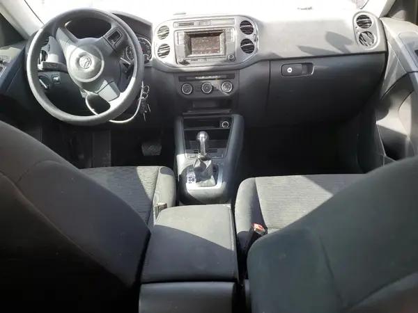WVGAV7AX5HK048468 2017 VOLKSWAGEN TIGUAN - Image 8