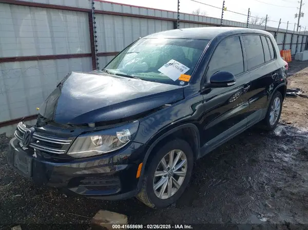 WVGAV7AX5HK053010 2017 VOLKSWAGEN TIGUAN - Image 2