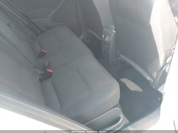 WVGAV7AX5HK055081 2017 VOLKSWAGEN TIGUAN - Image 8