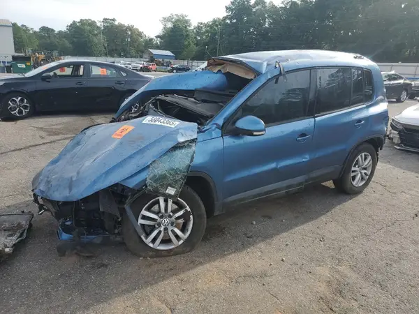 WVGAV7AX5HW503182 2017 VOLKSWAGEN TIGUAN - Image 1