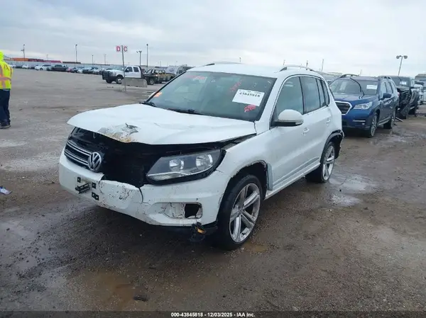 WVGAV7AX6GW024171 2016 VOLKSWAGEN TIGUAN - Image 2