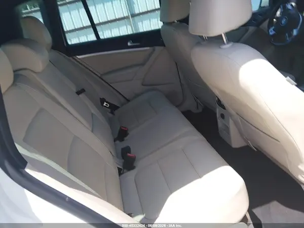 WVGAV7AX6GW026275 2016 VOLKSWAGEN TIGUAN - Image 8