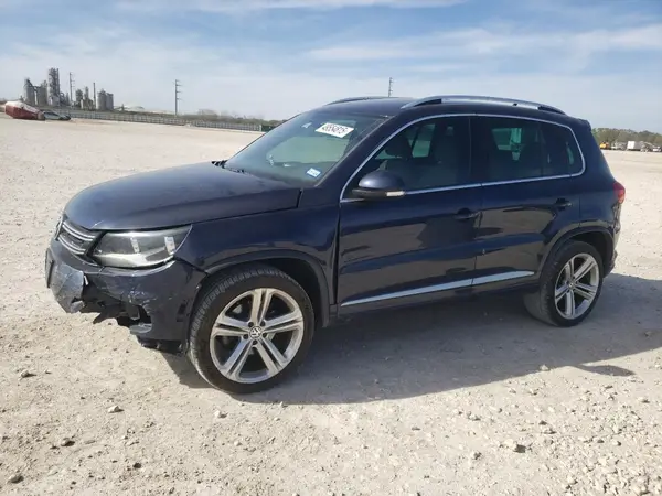 WVGAV7AX6GW036594 2016 VOLKSWAGEN TIGUAN - Image 1