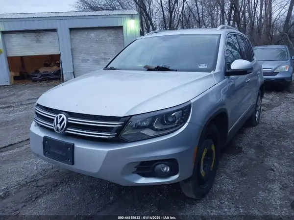 WVGAV7AX6GW522676 2016 VOLKSWAGEN TIGUAN - Image 2