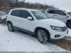 WVGAV7AX6GW525268 2016 VOLKSWAGEN TIGUAN