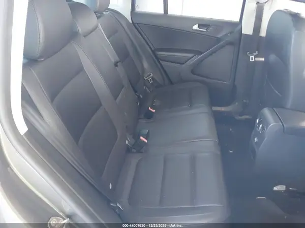 WVGAV7AX6GW526579 2016 VOLKSWAGEN TIGUAN - Image 8