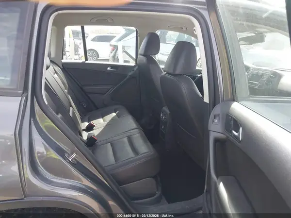 WVGAV7AX6GW558612 2016 VOLKSWAGEN TIGUAN - Image 8