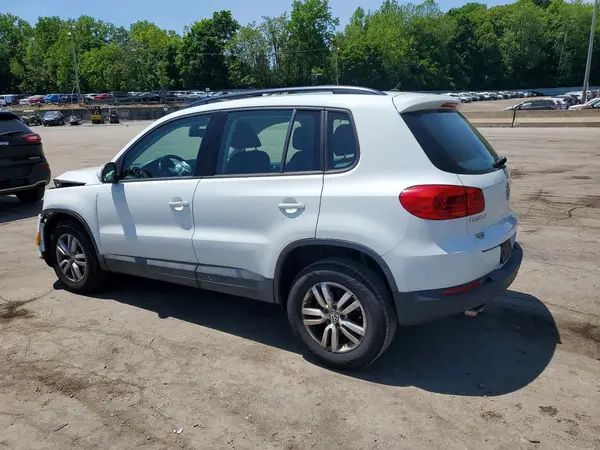 WVGAV7AX6GW570176 2016 VOLKSWAGEN TIGUAN - Image 2
