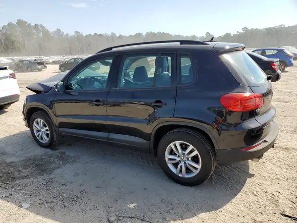 WVGAV7AX6GW581582 2016 VOLKSWAGEN TIGUAN - Image 2