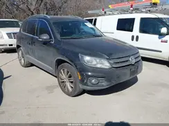 WVGAV7AX6GW590928 2016 VOLKSWAGEN TIGUAN