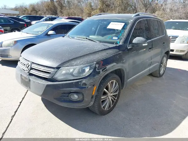 WVGAV7AX6GW590928 2016 VOLKSWAGEN TIGUAN - Image 2