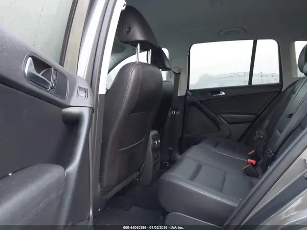 WVGAV7AX6GW597796 2016 VOLKSWAGEN TIGUAN - Image 8