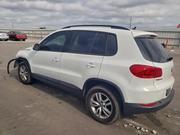 WVGAV7AX6GW602642 2016 VOLKSWAGEN TIGUAN - Image 2