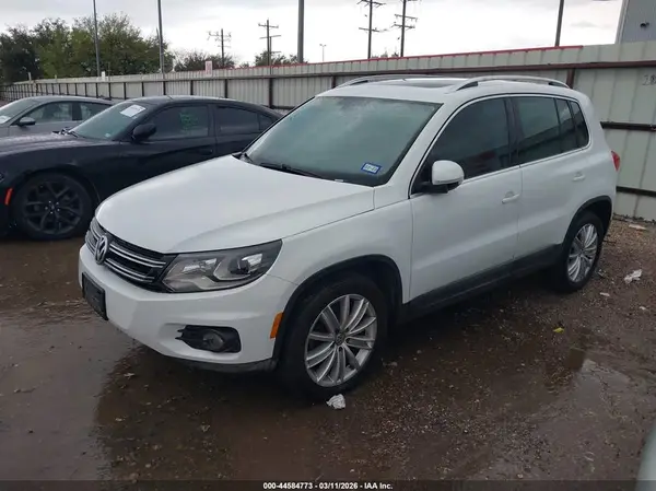 WVGAV7AX6GW602978 2016 VOLKSWAGEN TIGUAN - Image 2