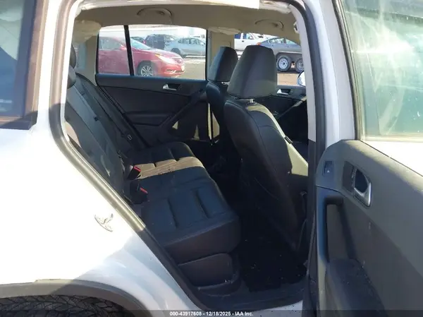 WVGAV7AX6GW603550 2016 VOLKSWAGEN TIGUAN - Image 8