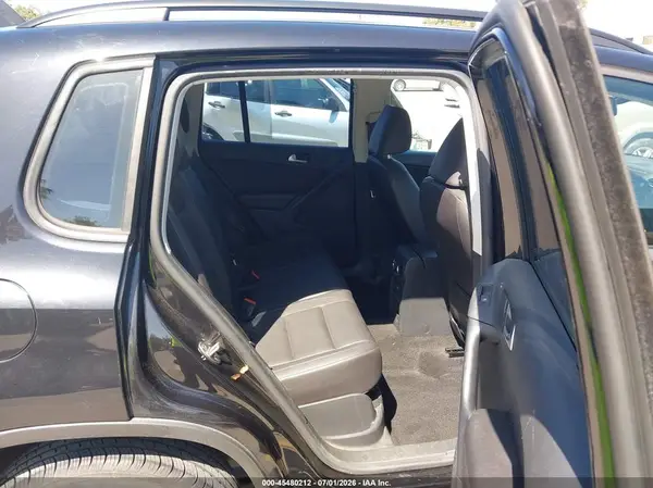 WVGAV7AX6GW610837 2016 VOLKSWAGEN TIGUAN - Image 8