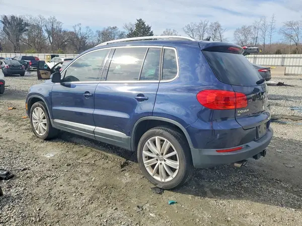 WVGAV7AX6GW617593 2016 VOLKSWAGEN TIGUAN - Image 2