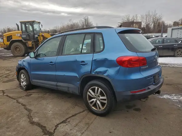 WVGAV7AX6HK035535 2017 VOLKSWAGEN TIGUAN - Image 2