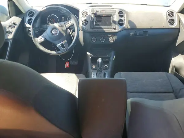 WVGAV7AX6HK042629 2017 VOLKSWAGEN TIGUAN - Image 8