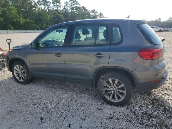WVGAV7AX6HK047247 2017 VOLKSWAGEN TIGUAN - Image 2