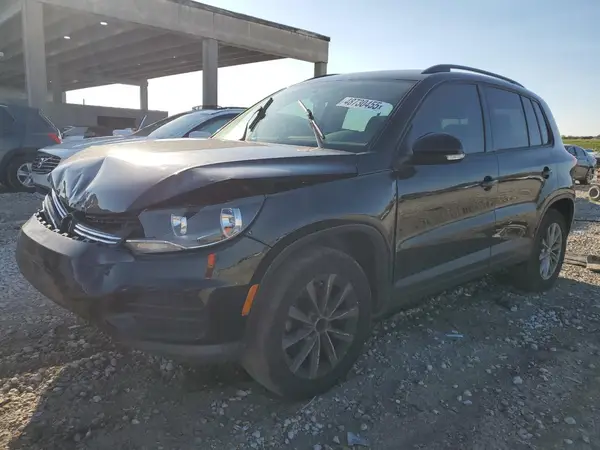 WVGAV7AX6HK052237 2017 VOLKSWAGEN TIGUAN - Image 1