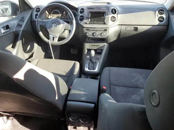 WVGAV7AX6HK052237 2017 VOLKSWAGEN TIGUAN - Image 8
