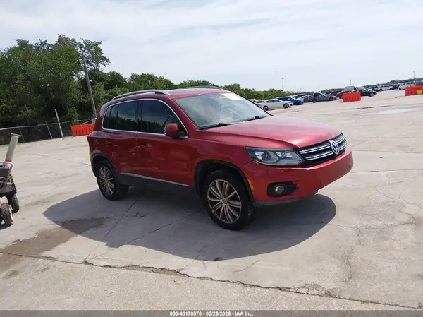 WVGAV7AX7GW020467 2016 VOLKSWAGEN TIGUAN - Image 1