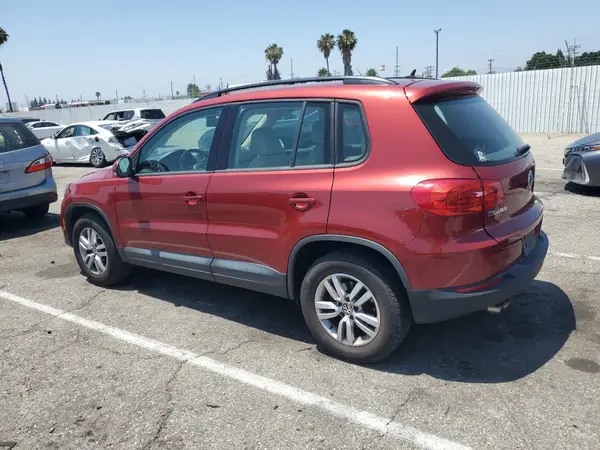 WVGAV7AX7GW084184 2016 VOLKSWAGEN TIGUAN - Image 2