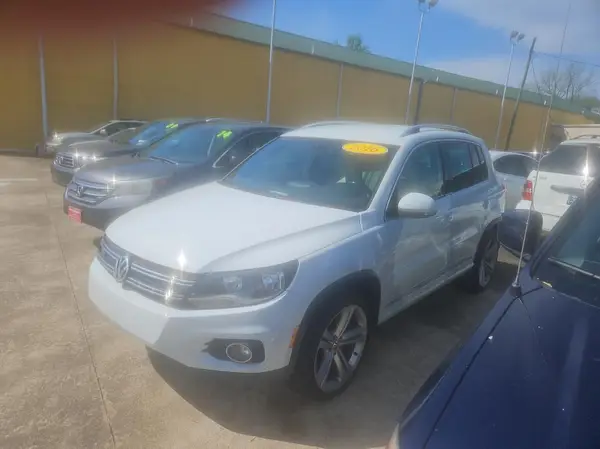 WVGAV7AX7GW088378 2016 VOLKSWAGEN TIGUAN - Image 2
