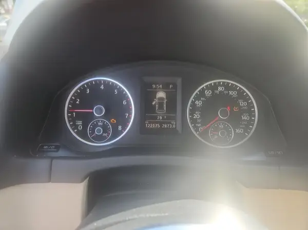 WVGAV7AX7GW088378 2016 VOLKSWAGEN TIGUAN - Image 8