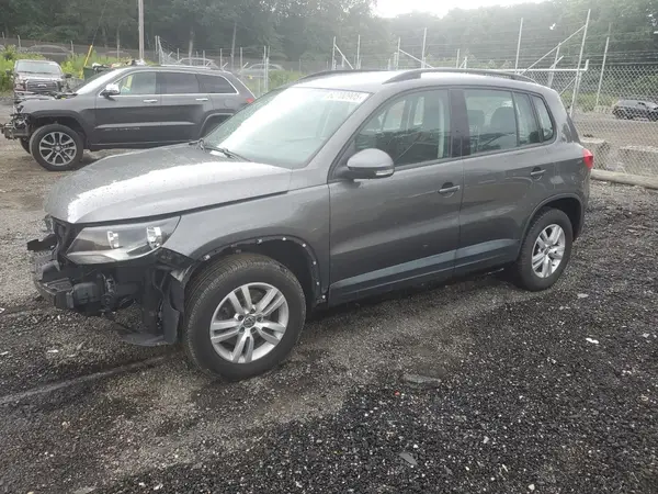 WVGAV7AX7GW506762 2016 VOLKSWAGEN TIGUAN - Image 1
