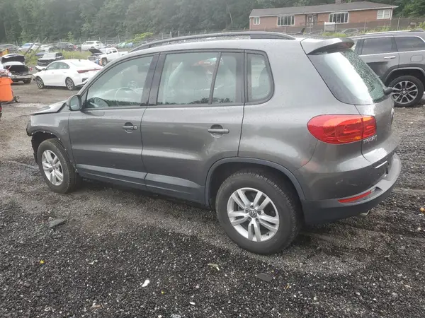 WVGAV7AX7GW506762 2016 VOLKSWAGEN TIGUAN - Image 2