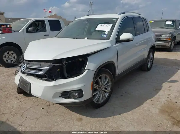 WVGAV7AX7GW509225 2016 VOLKSWAGEN TIGUAN - Image 2