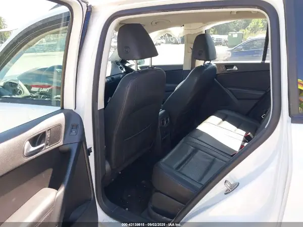 WVGAV7AX7GW511380 2016 VOLKSWAGEN TIGUAN - Image 8