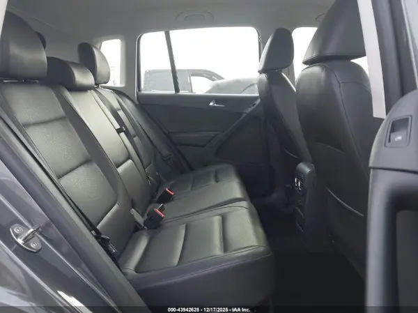 WVGAV7AX7GW512397 2016 VOLKSWAGEN TIGUAN - Image 8