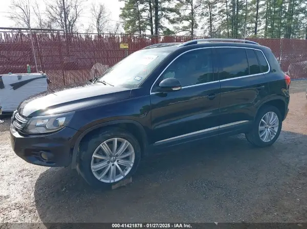 WVGAV7AX7GW520015 2016 VOLKSWAGEN TIGUAN - Image 2