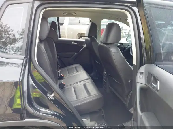 WVGAV7AX7GW528096 2016 VOLKSWAGEN TIGUAN - Image 8