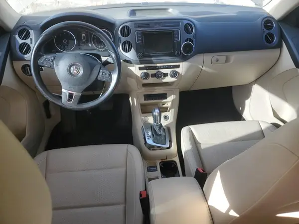 WVGAV7AX7GW528423 2016 VOLKSWAGEN TIGUAN - Image 8