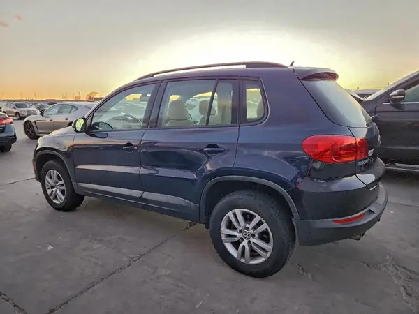WVGAV7AX7GW554794 2016 VOLKSWAGEN TIGUAN - Image 2